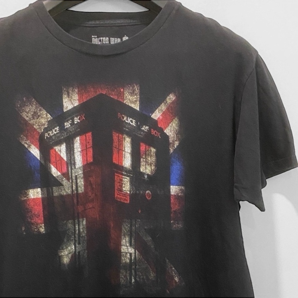 Doctor WHO Black Graphic T-Shirt TARDIS Print Size XL Retro British TV Fan Tee